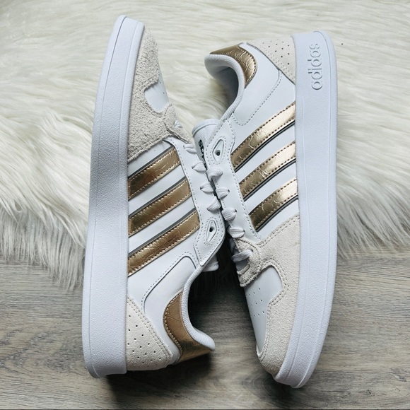 NWT Adidas Breaknet Plus Women’s Shoes - Picture 7 of 10